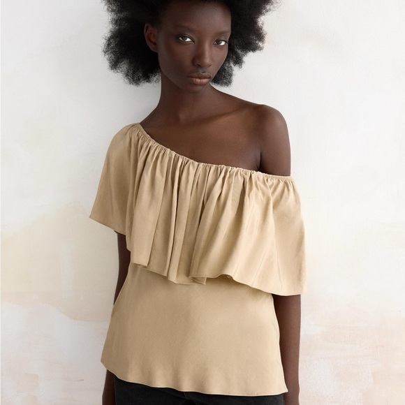 Zara Off-Shoulder Ruffle Top Blouse Shirt New With Tags! - Picture 4 of 7